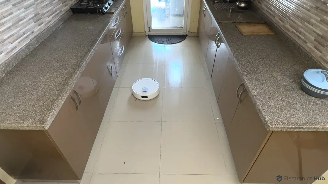 SwitchBot-S10-Performance-Mopping-Kitchen